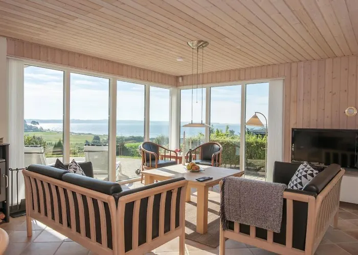 Awesome In With 3 Bedrooms And Internet Feriehus Ebeltoft